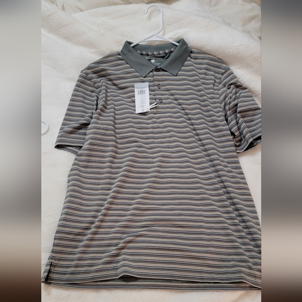 Southern Shirt Co Large Tucker polo